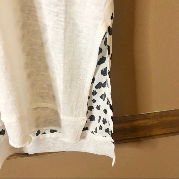 Umgee Mixed Print‎ Short Sleeve Top Dalmatian White Small - Picture 6 of 6